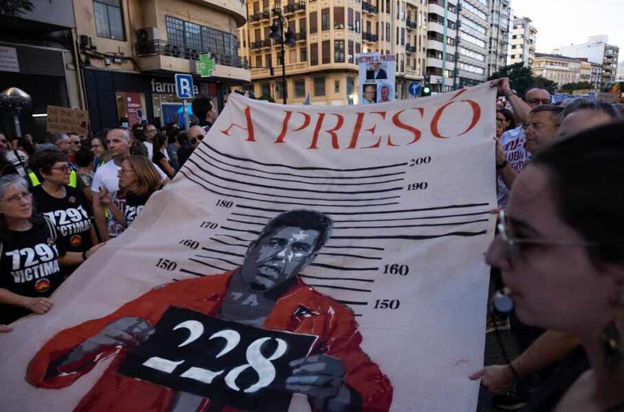 Изображение для новости о Барселона